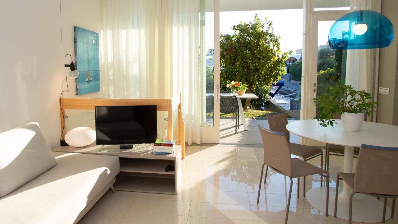 Marina Uno View Apartment Lignano Sabbiadoro Exterior photo